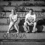 Galerija - Sprehod ob reki - zaročna fotografija